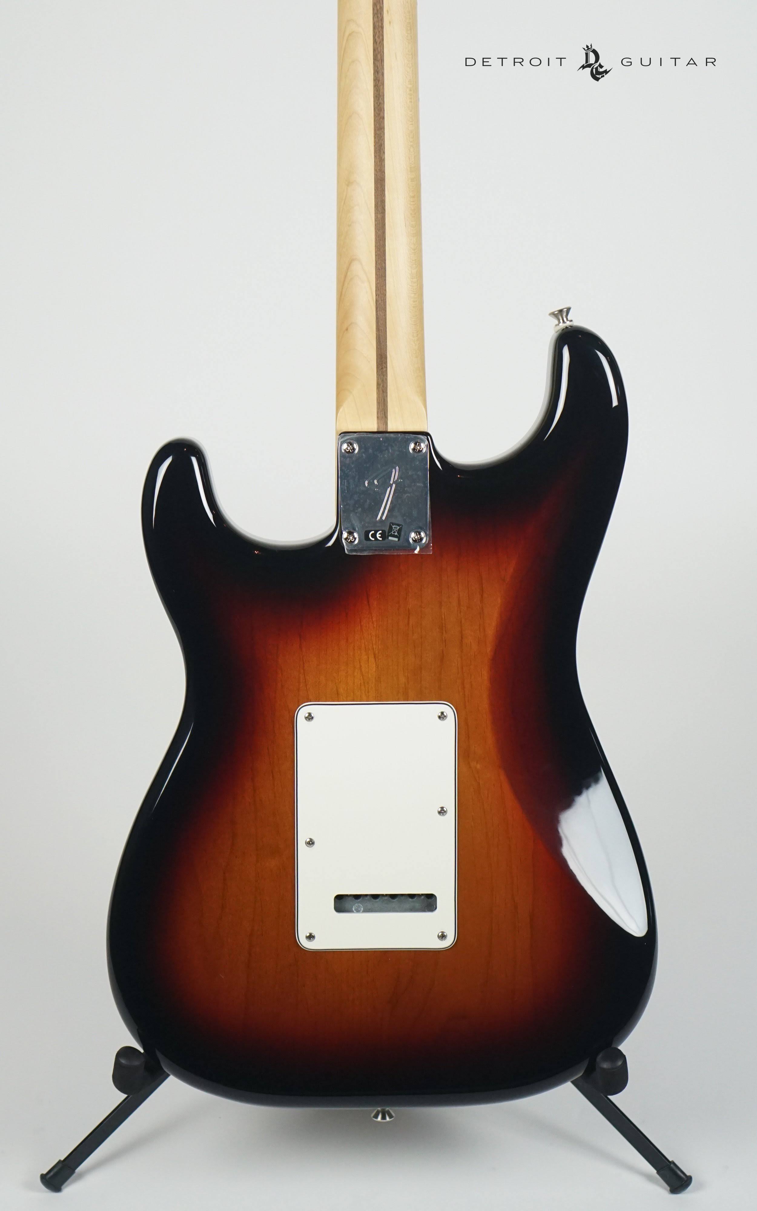 Fender Player Series Stratocaster HSS - 3-tone Sunburst with Maple Fingerboard Guitar