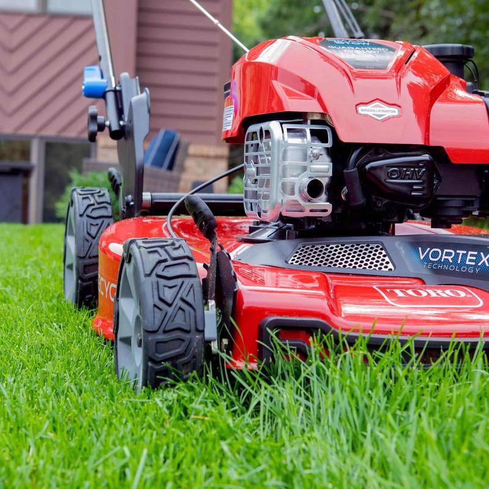 Toro Smartstow 21445 22 in. 150 cc Gas Self-Propelled Lawn Mower