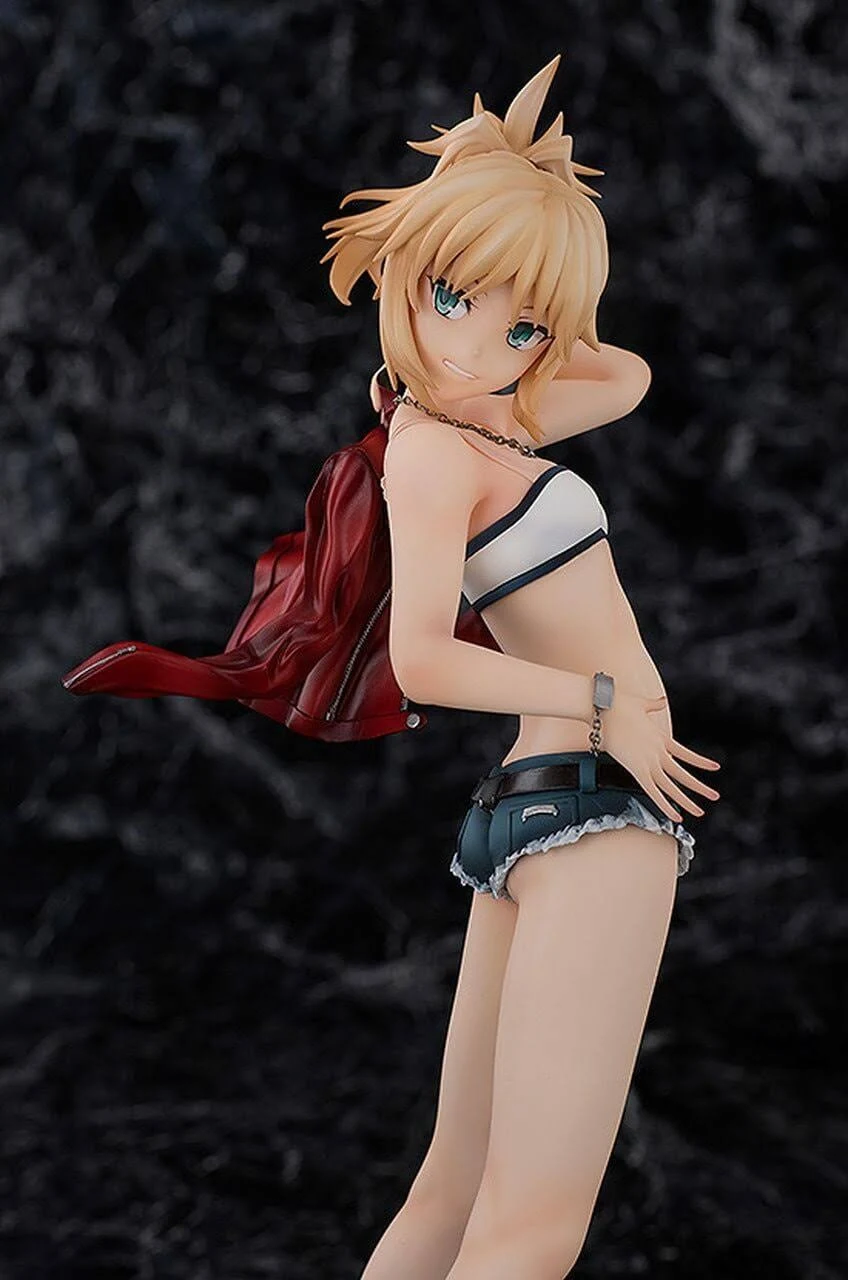 Fate/Apocrypha Saber of Red (Mordred) 1/7 Scale Figure