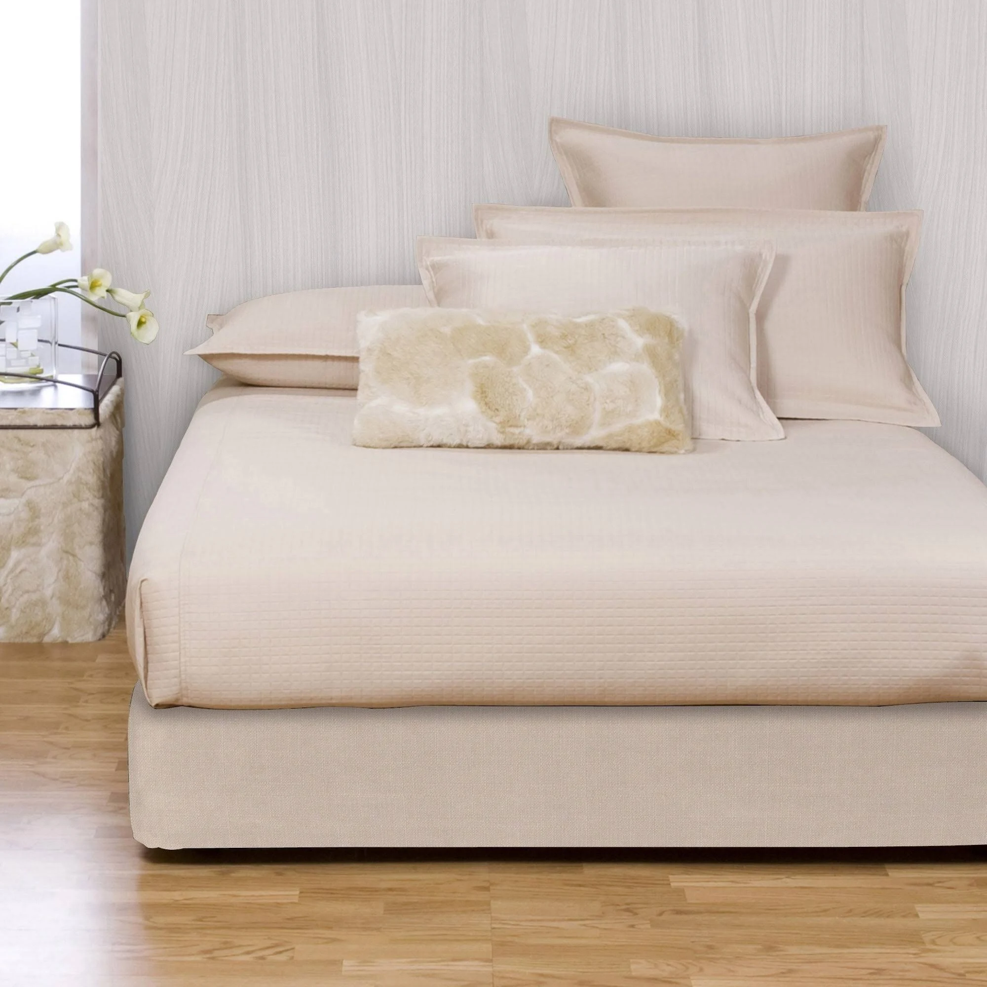 Howard Elliott 242-203 Sterling Sand Queen Boxspring Cover