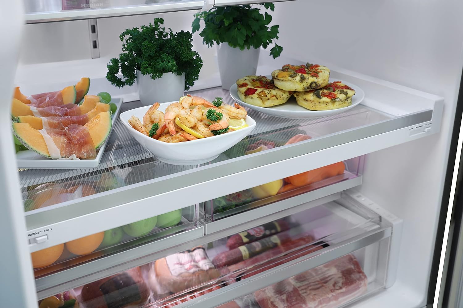 31 cu.ft French Door Refrigerator with Ice & Water Dispenser, Energy Star, Stainless Steel (WZBHD31ATE)