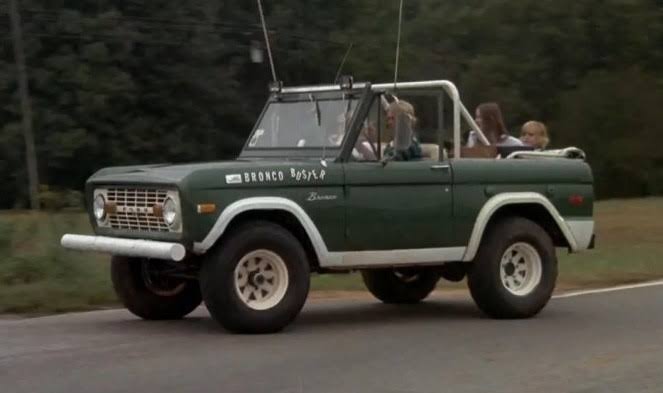 Greenlight 19084 1970 Ford Bronco Buster 1 by 18 Scale Diecast Model Car Green