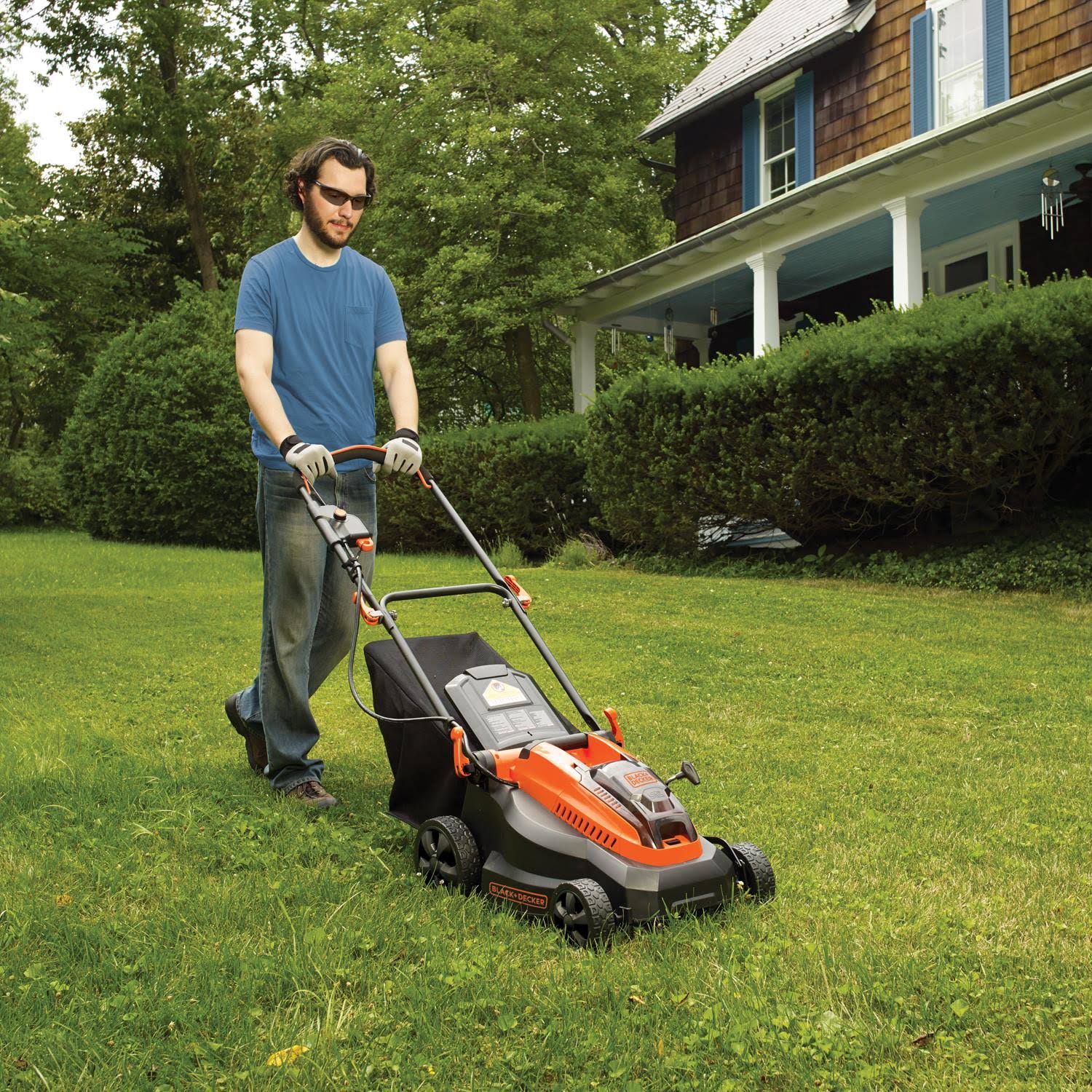 Black u0026 Decker CM1640 16x22 Cordless Push Mower - 40V
