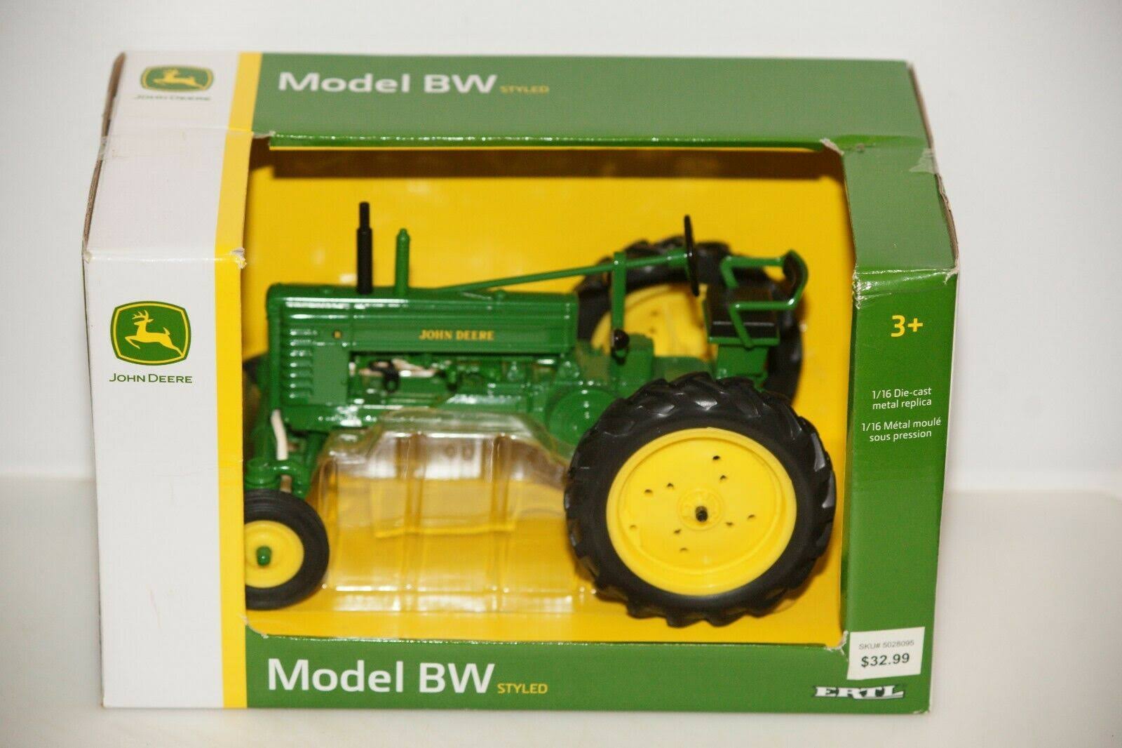 John Deere 1:16 Unstyled Model Tractor