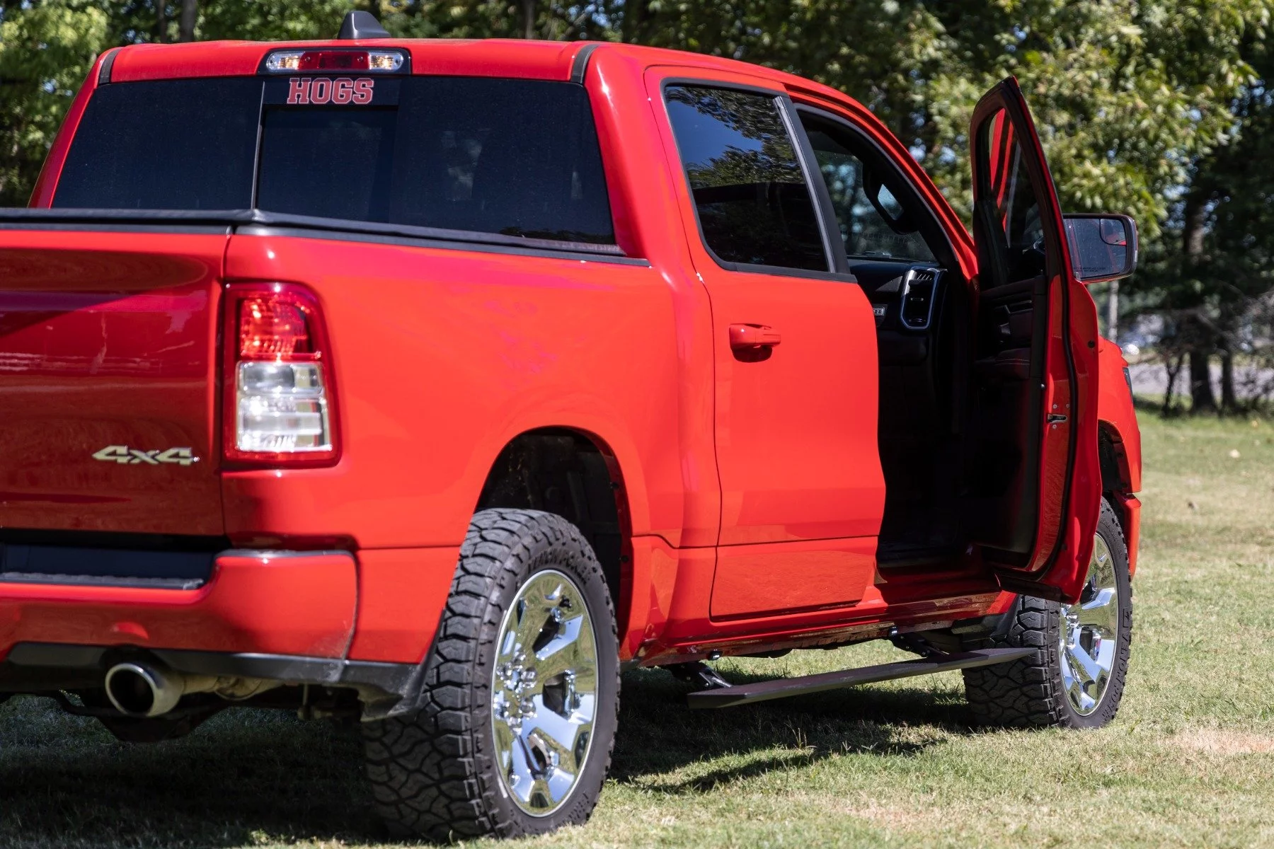 Rough Country LED Power Running Boards for 19-23 Ram 1500