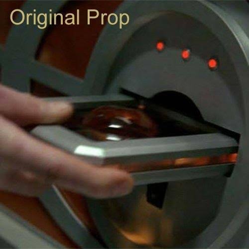 Factory Entertainment James Bond 007 Golden Eye Prop Replica (Limited Edition)