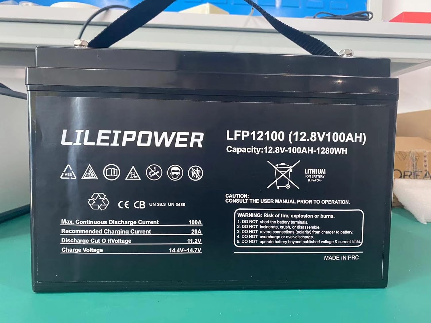 12.8V 100Ah LiFePO4 Battery, Built-in 100A BMS, Lithium Battery 2560Wh, Up to 15000+ Cycles, Support in Series/Parallel, widely Used for Solar Home System, RV
