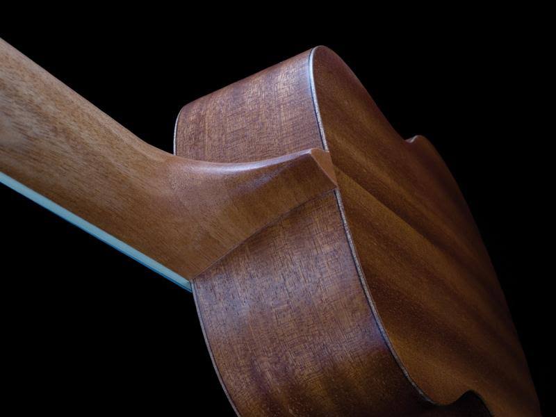 Oscar Schmidt Ou2tat Tattoo Mahogany Concert Ukulele