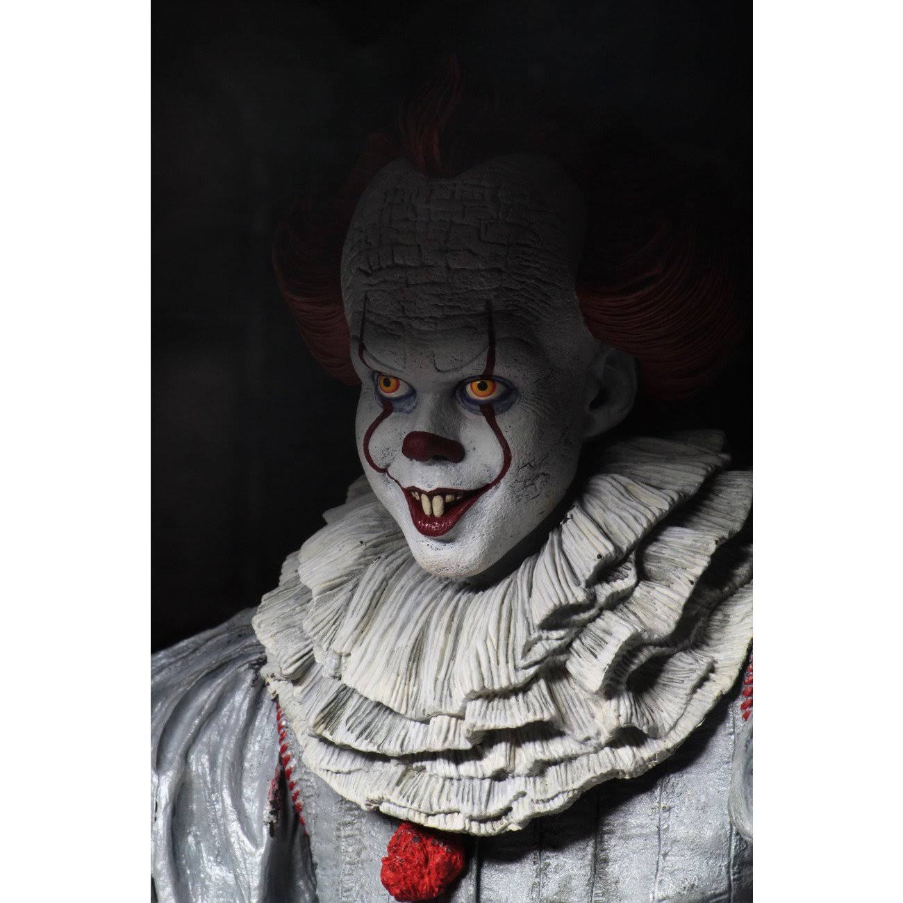 It Pennywise 1/4 Scale Action Figure
