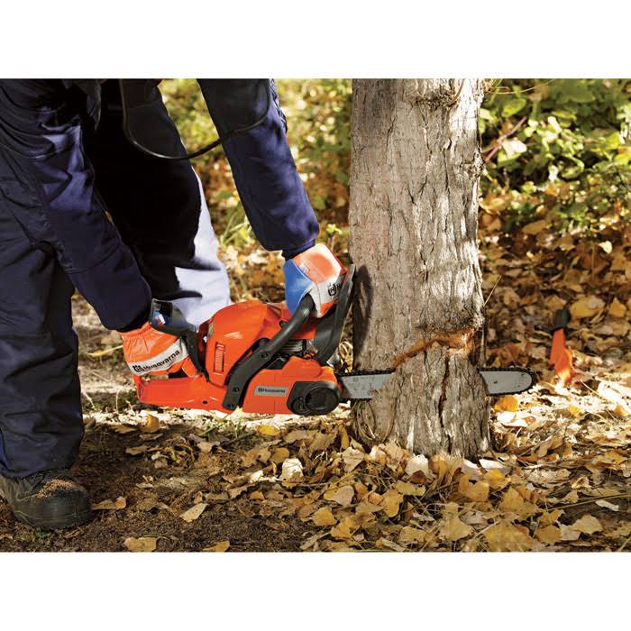 Husqvarna 18x22 445 Gas Chainsaw