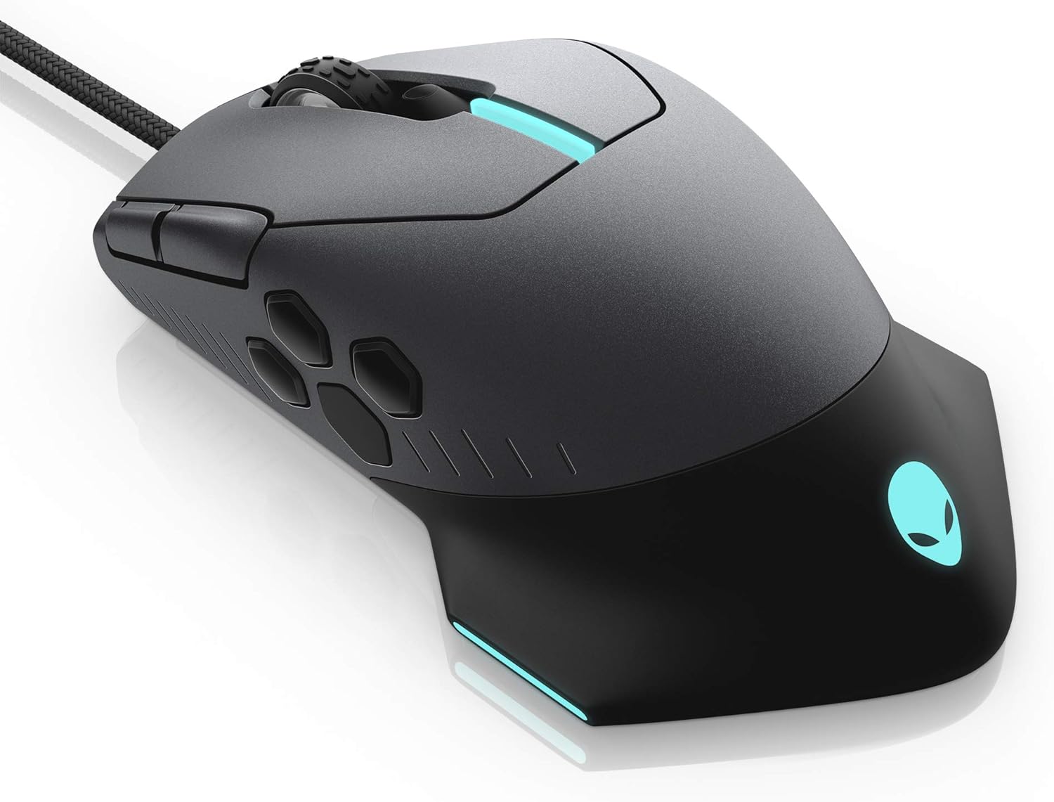 Alienware Wired/Wireless Gaming Mouse AW610M: 16000 DPI Optical Sensor - 350 Hour Rechargeable Battery Life - 7 Buttons - 3-ZONE Alienfx RGB Lighting