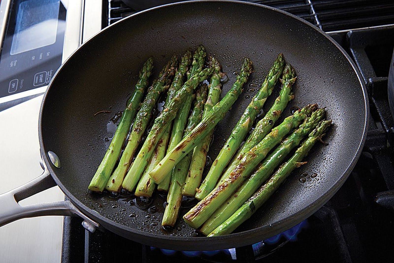 Calphalon Classic Nonstick 8-in. Fry Pan
