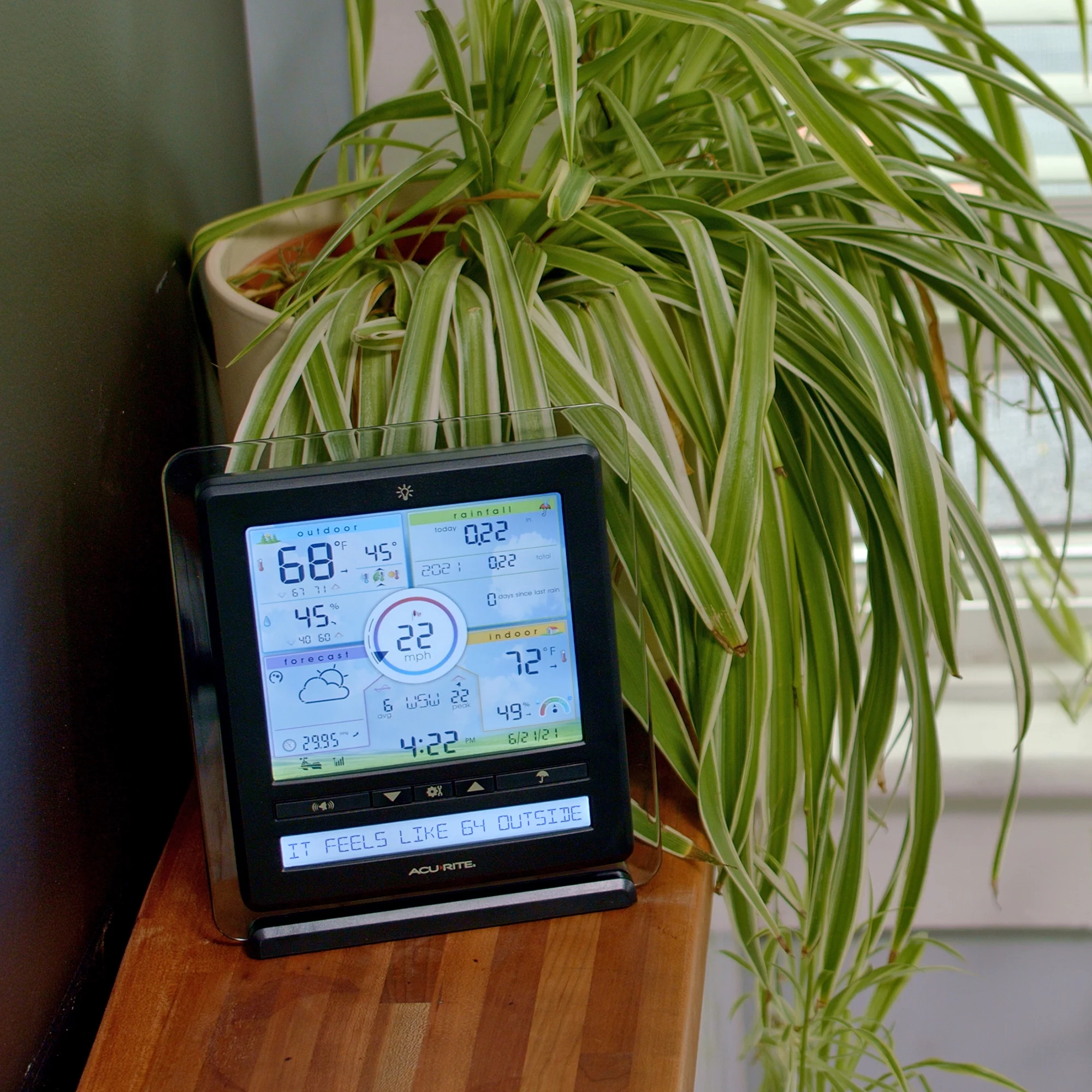 AcuRite Iris (5-in-1) Wireless Indoor/Outdoor Weather Station with Remote Monitoring (01536M)