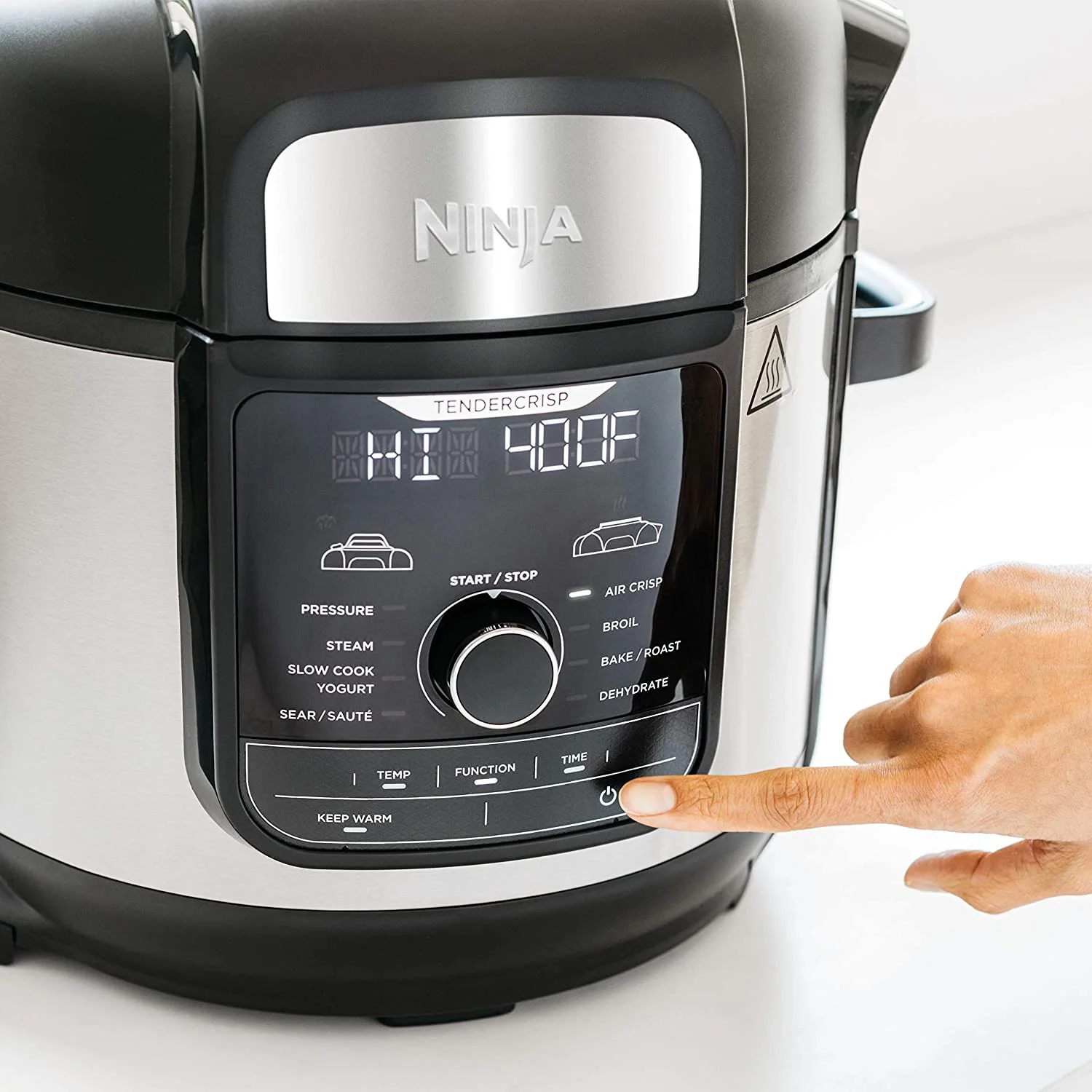 Restored Ninja Foodi 8-qt. 9-in-1 Deluxe XL Pressure Cooker & Air Fryer FD401 (Refurbished)