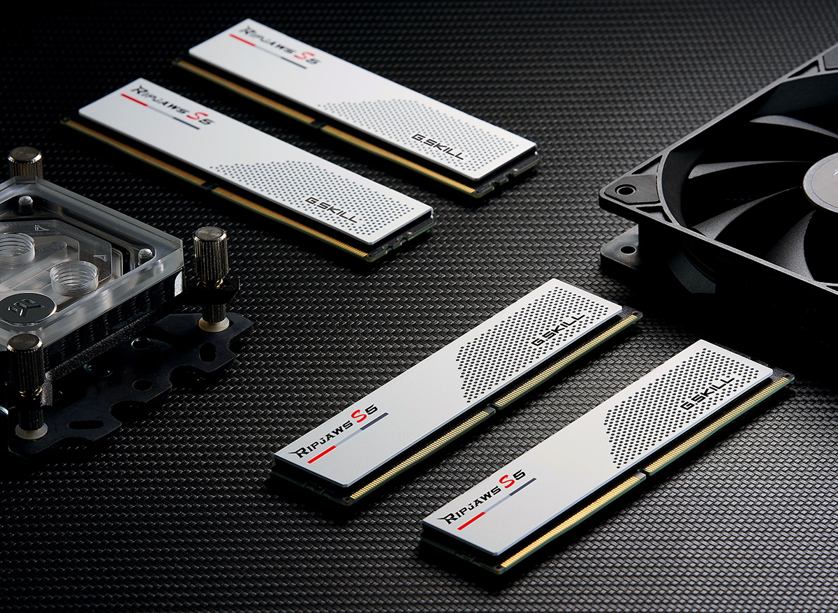 64GB G.Skill DDR5 Ripjaws S5 6000MHz CL30 Dual Channel Kit 2x 32GB White