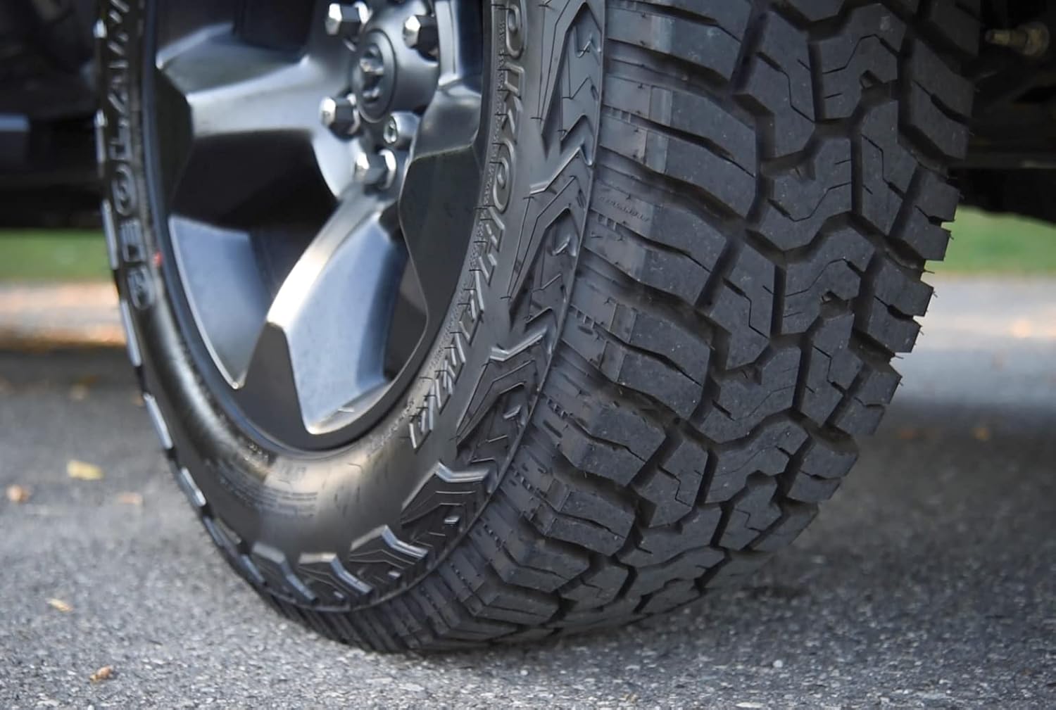 Yokohama Geolandar X-AT All Terrain 265/70R16 116T XL Light Truck Tire
