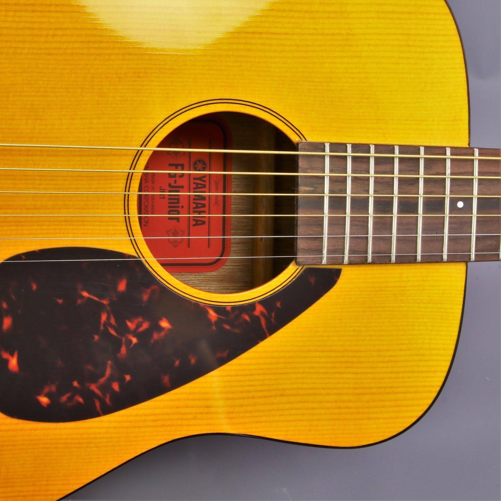 Yamaha JR1 Mini Folk Guitar, Natural