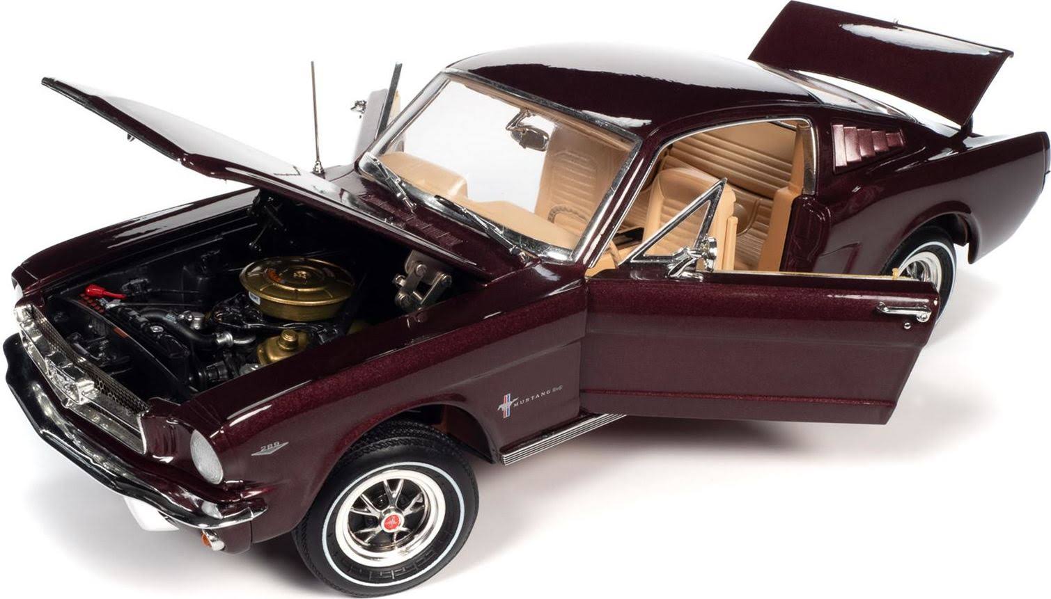 Auto World AMM1248: 1:18 Scale 1965 Ford Mustang 2+2 Diecast Model