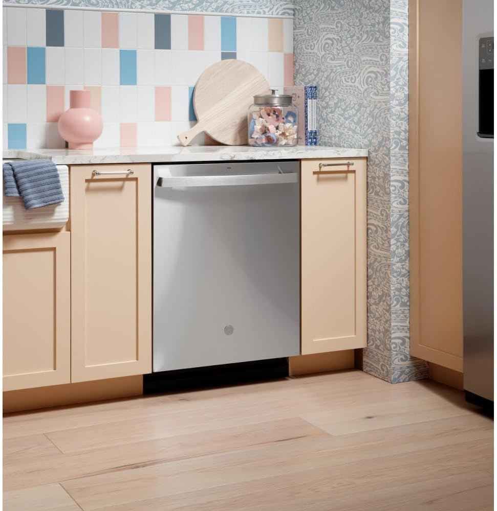 GE GDT650SYVFS 47 dBA Stainless Steel Top Control Dishwasher