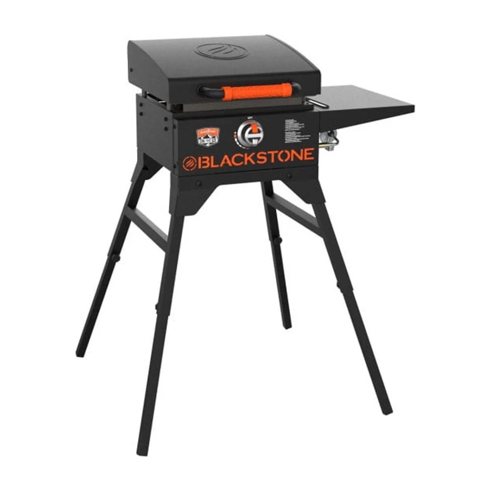 Blackstone On The Go 17 Griddle with Hood and Stand