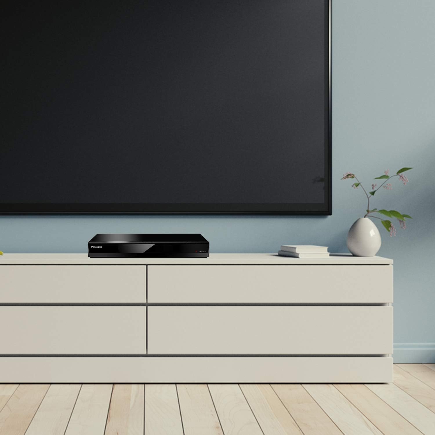 Panasonic Streaming 4K Blu Ray Player, Ultra HD Premium Video Playback with Hi-Res Audio, Voice Assist - DP-UB420-K (Black)