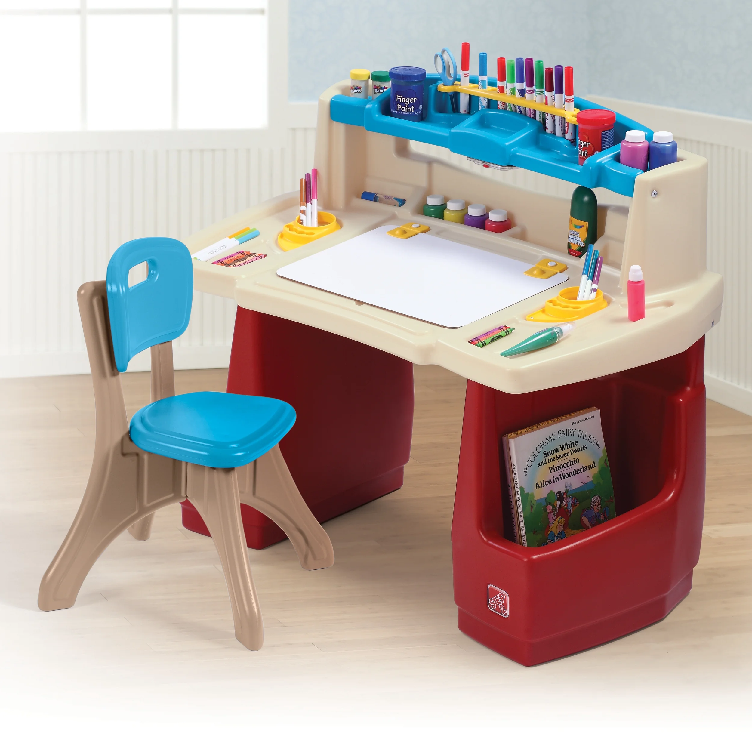 Step2 Deluxe Art Master Desk Plastic Kids Activity Center and Table