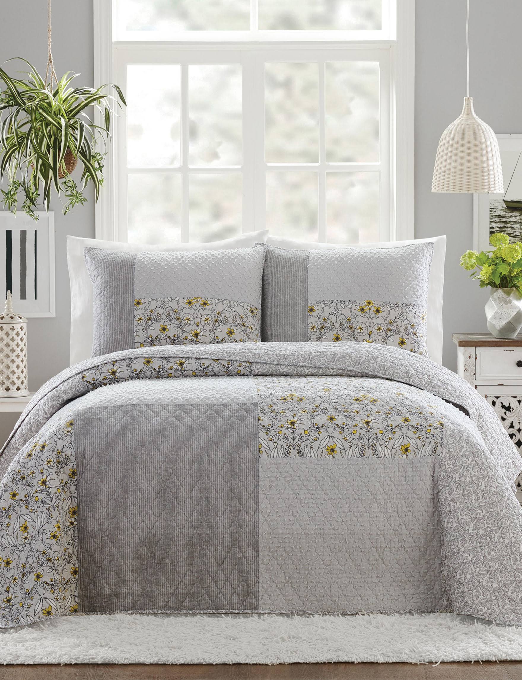 Jessica Simpson Silver Garden Quilt, Full/Queen Quilt, Grey