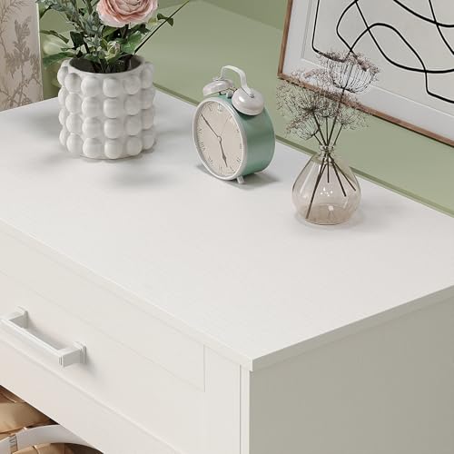 White Wood Dresser for Bedroom with 5 Drawers, Tall Storage Chest of Drawers, Modern Solid Wood Dresser Cabinet for Closet, Nursery, Entryway, Girls Room, Kids Room, Hallway, Living Room