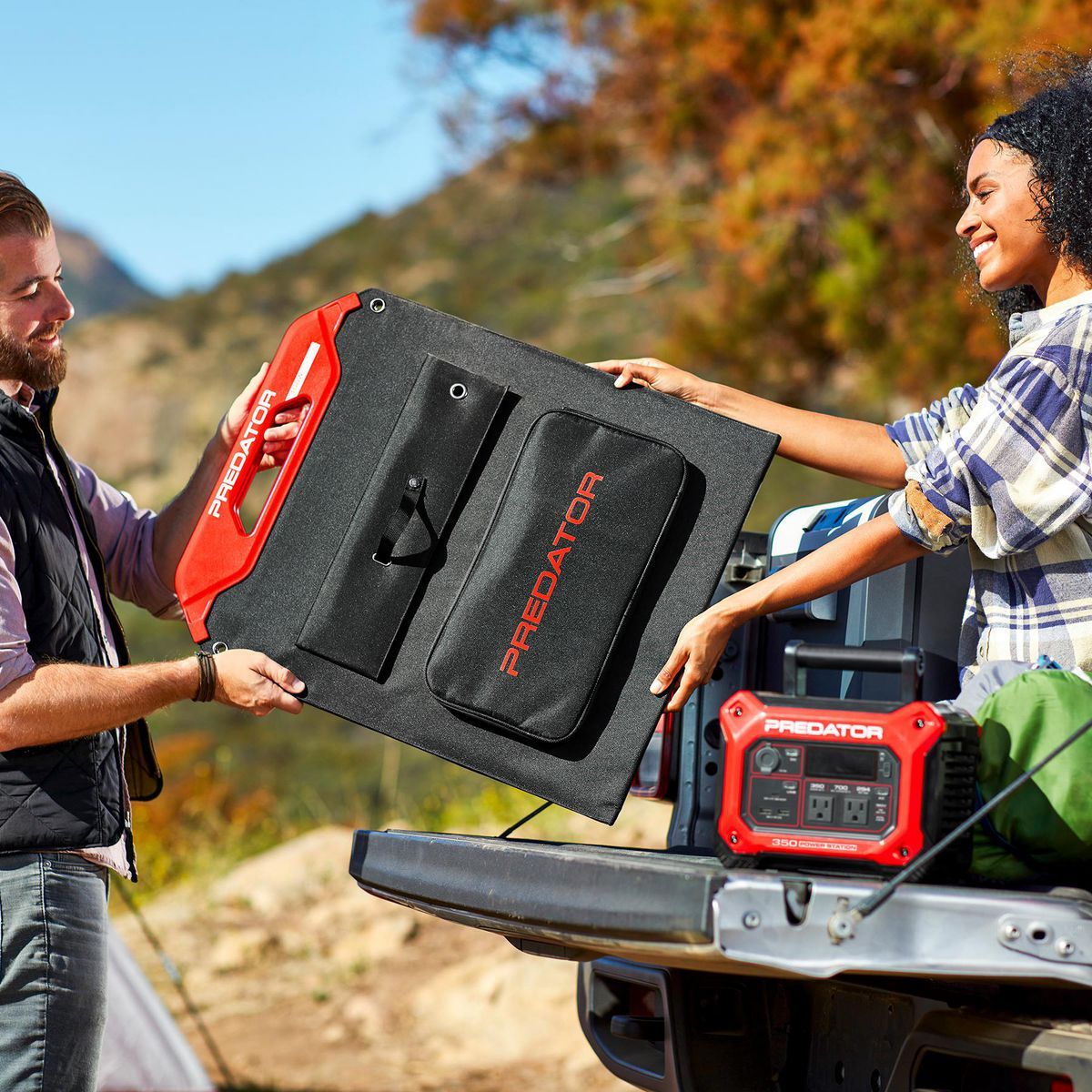 PREDATOR 100 Watt Super Lightweight Foldable Solar Panel