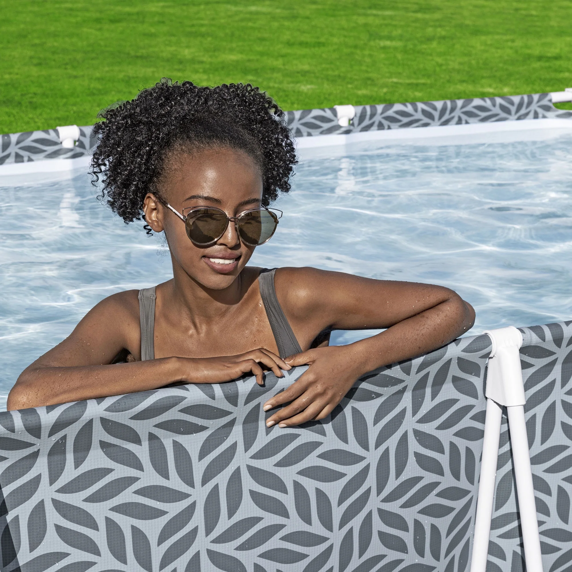 Bestway Steel Pro 9.8'x6.6'x26 Rectangular Above Ground Swimming Pool Set