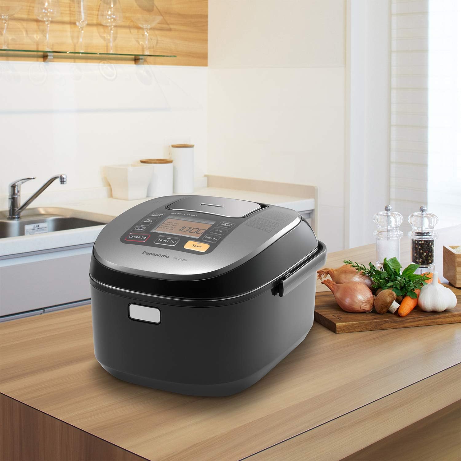 Panasonic 5 Cup (Uncooked) Japanese Rice Cooker with Induction Heating System and Pre-Programmed Cooking Options for Brown Rice, White Rice, and Porridge or Soup - 1.0 Liter - SR-HZ106 (Black)