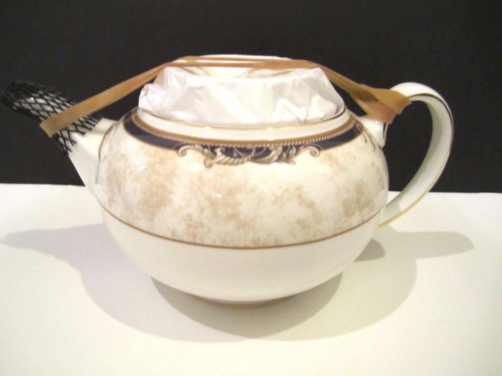 Wedgwood Cornucopia Teapot