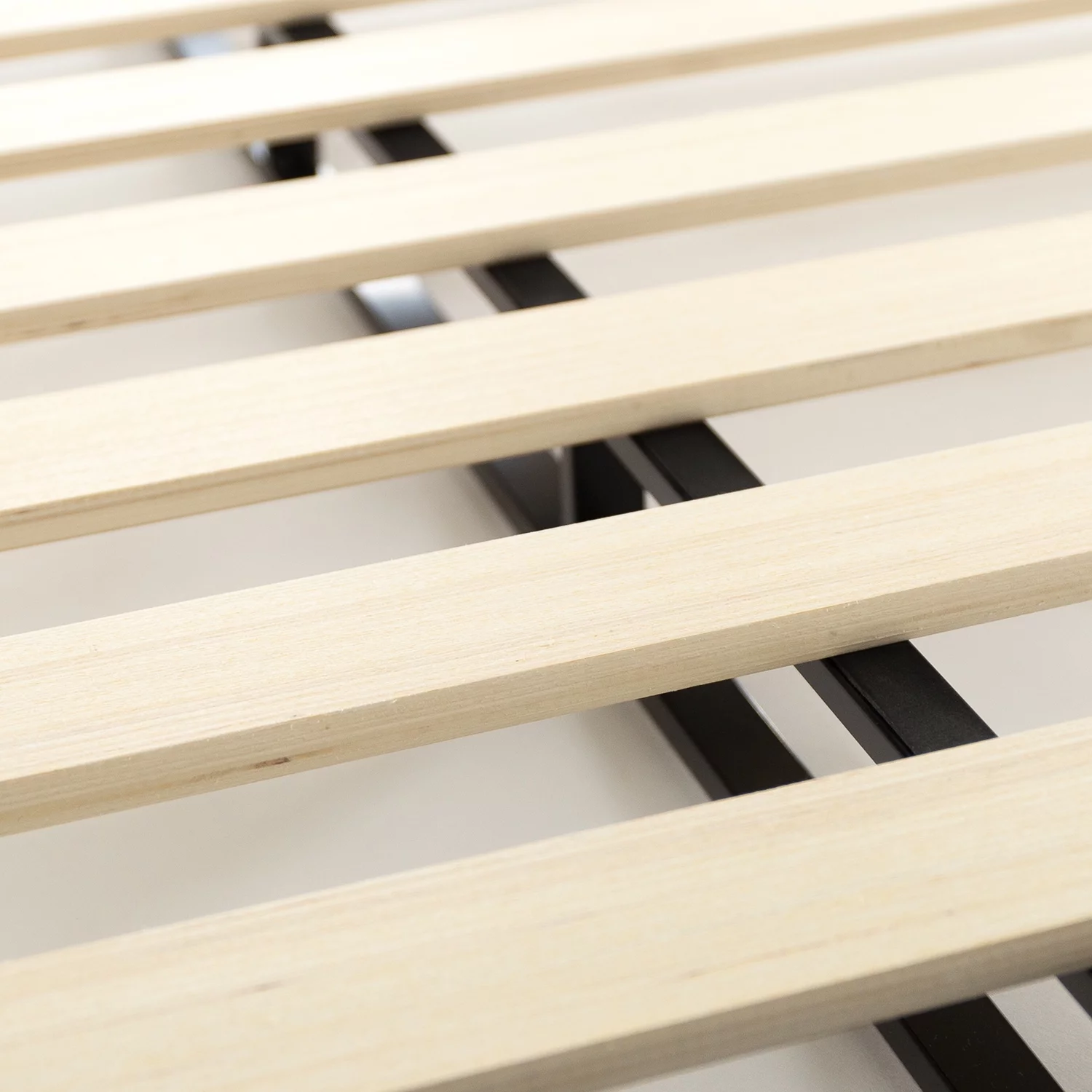 Zinus 4" Metal Box Spring with Wood Slats, Mattress Foundation, King
