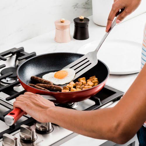 Ninja - Foodi NeverStick Vivid 8-Piece Cookware Set - Crimson Red