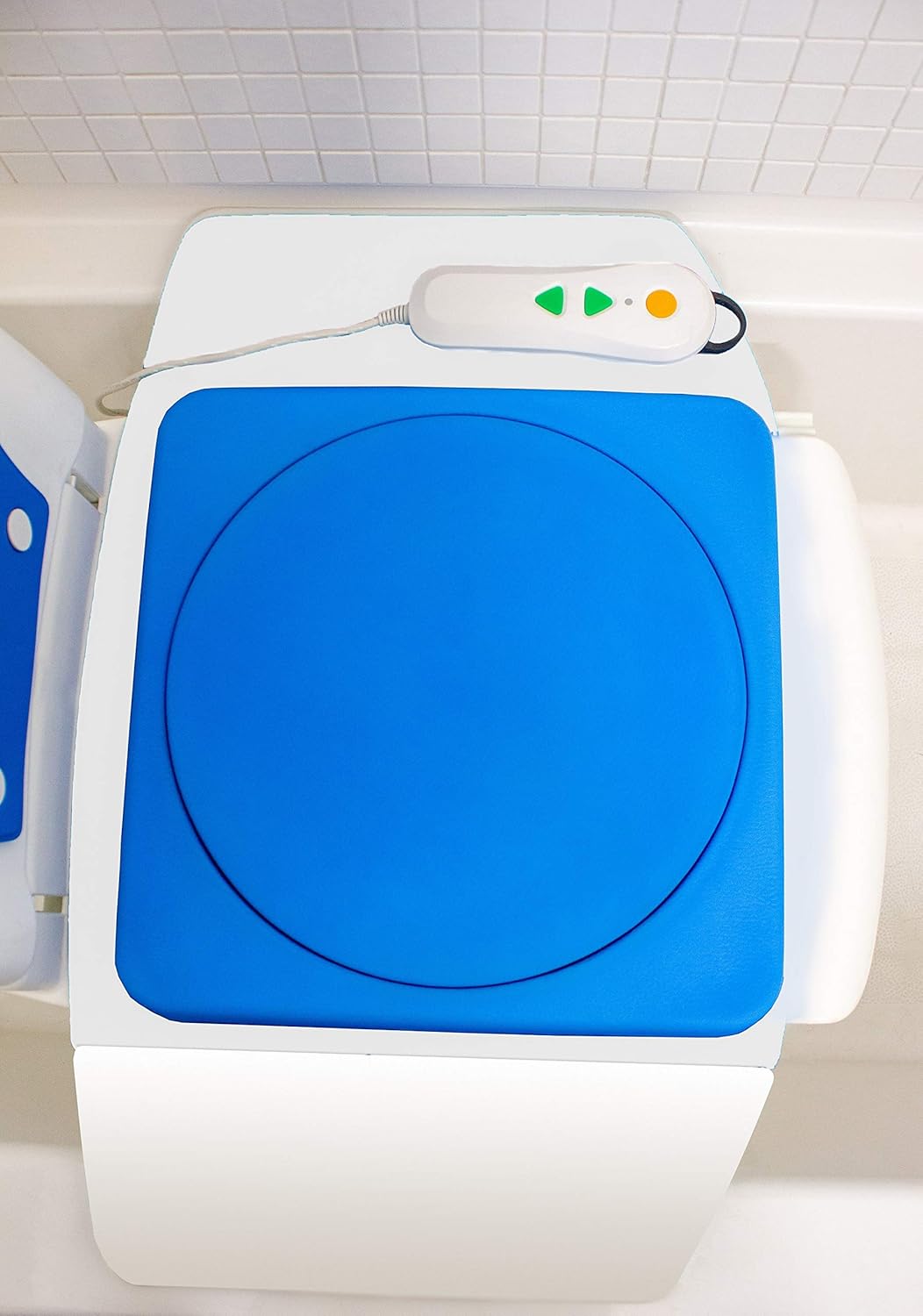 Tranquilo Premium Electric Bath Lift with Padded, SAFESWIVEL Rotating SEAT and Electric Recline. 300lb. Lifting Capacity and Extra High Lifting Range up to 21.5 inches.