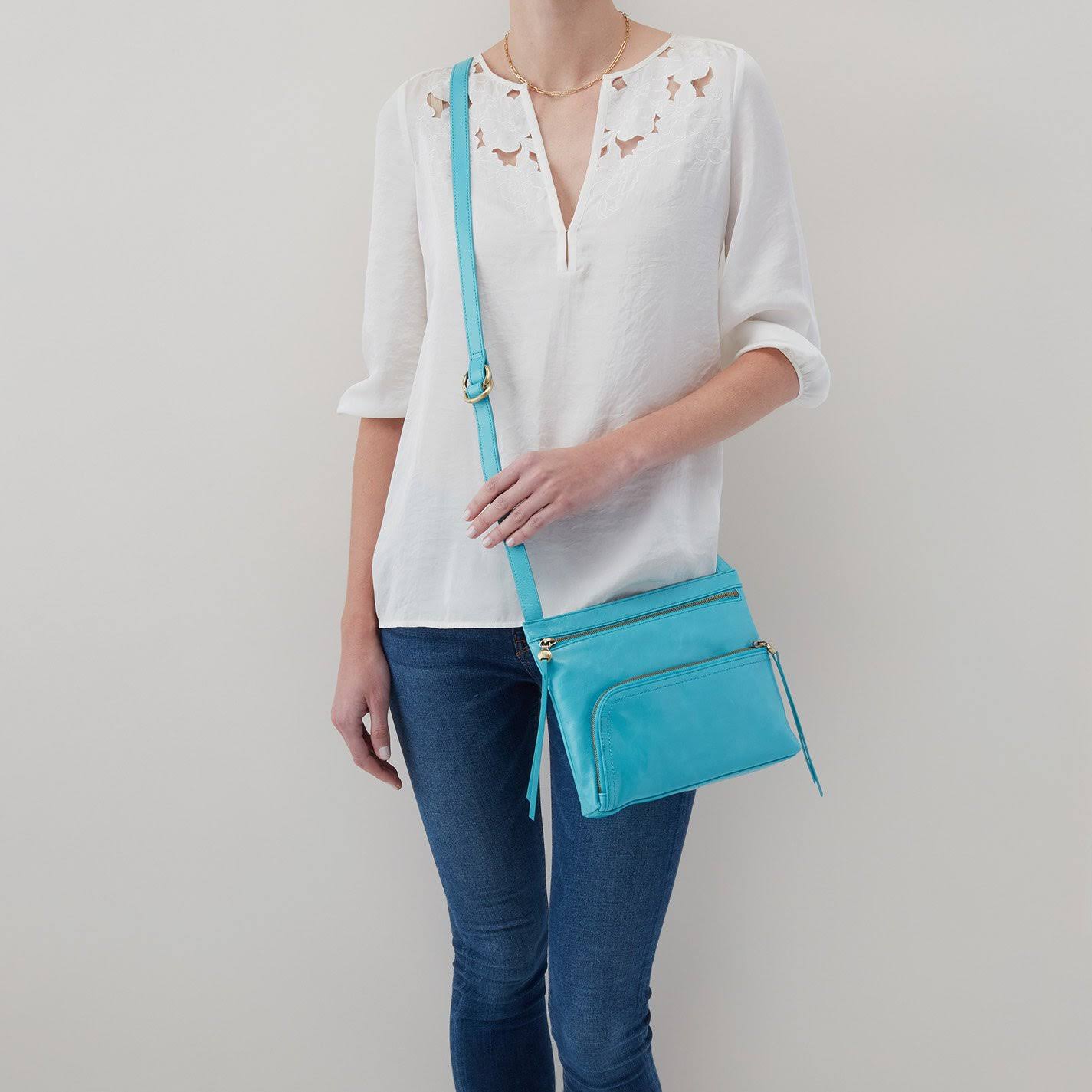 Hobo Black Cassie Crossbody