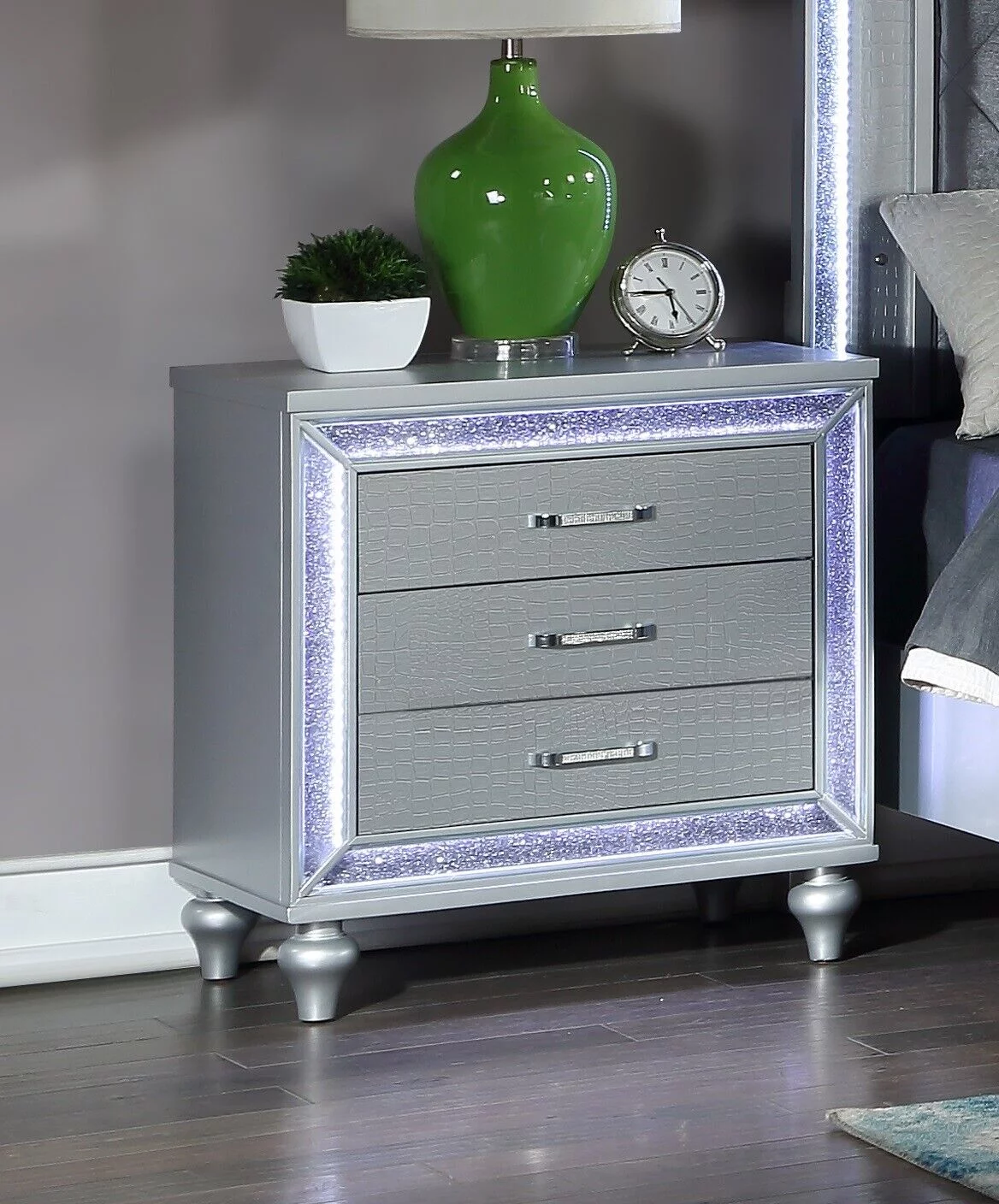 Contemporary 4pc King Size Upholstered Bed Dresser Mirror Nightstand Wooden Master Bedroom LED Lights Set Silver Finish