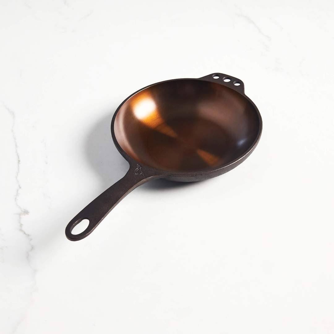 Smithey NO. 8 Cast Iron Chef Skillet