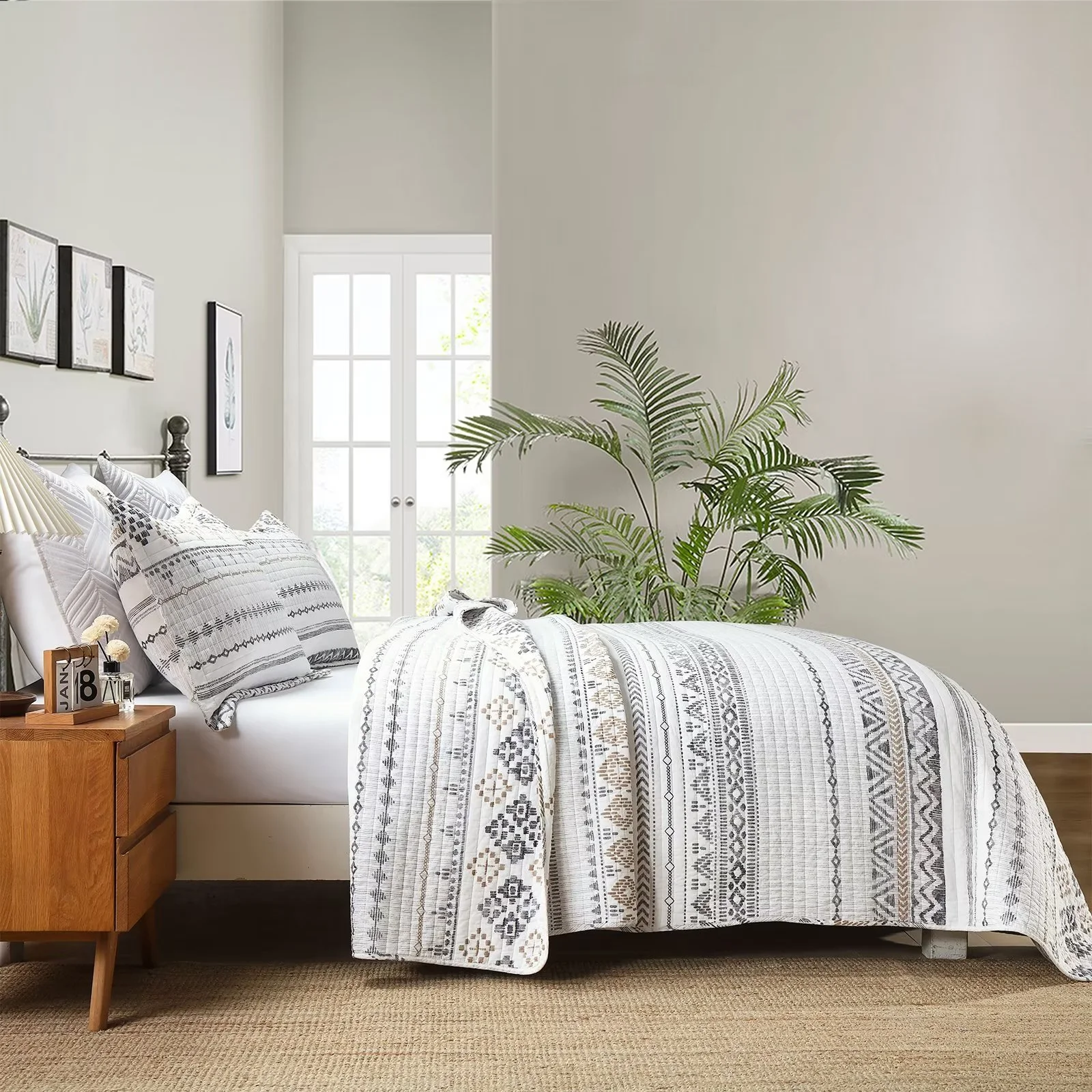Bedduvit 100% Cotton King Size Quilt Set - Bohemian White & Charcoal Geometric Striped Quilt King, Boho Breathable Bedspread for All Season, 3-Piece Lightweight Summer Comforter Bedding Set, 98"x106"