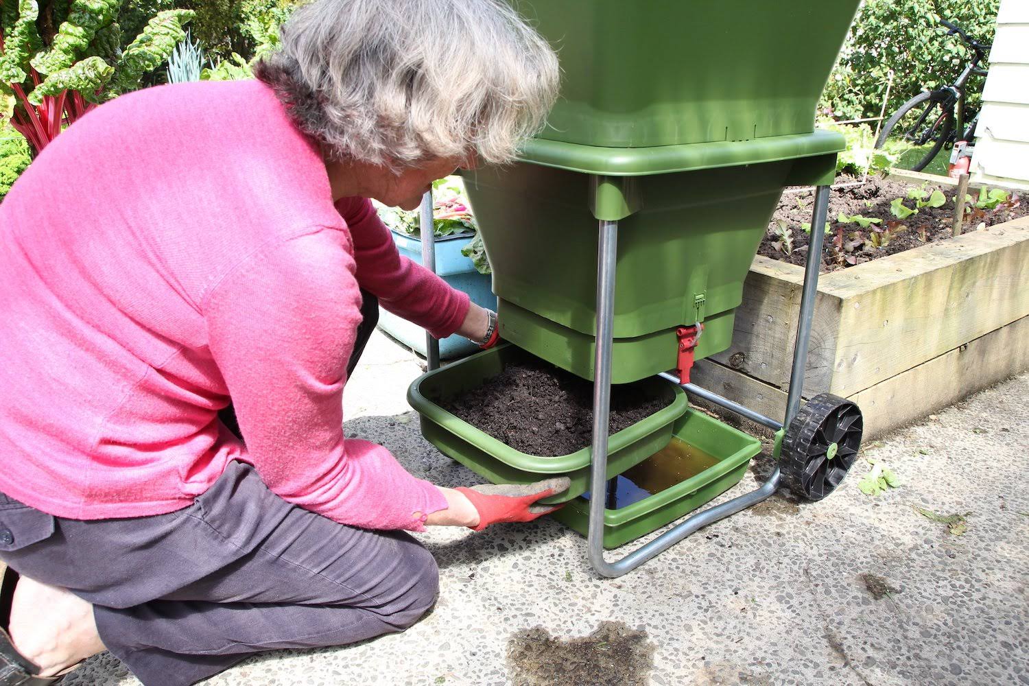 Hungry Bin - Continuous Flow Worm Composter