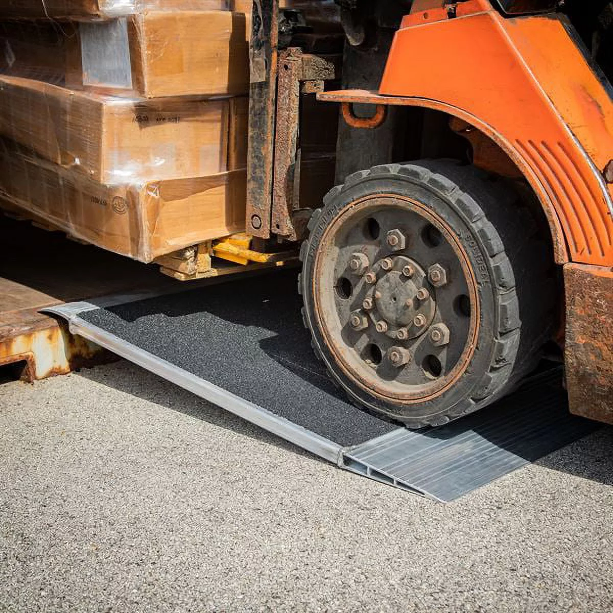 48in x 45in HD Ramps Grit-Coat Shipping Container Ramps - 8,000 lb. Capacity