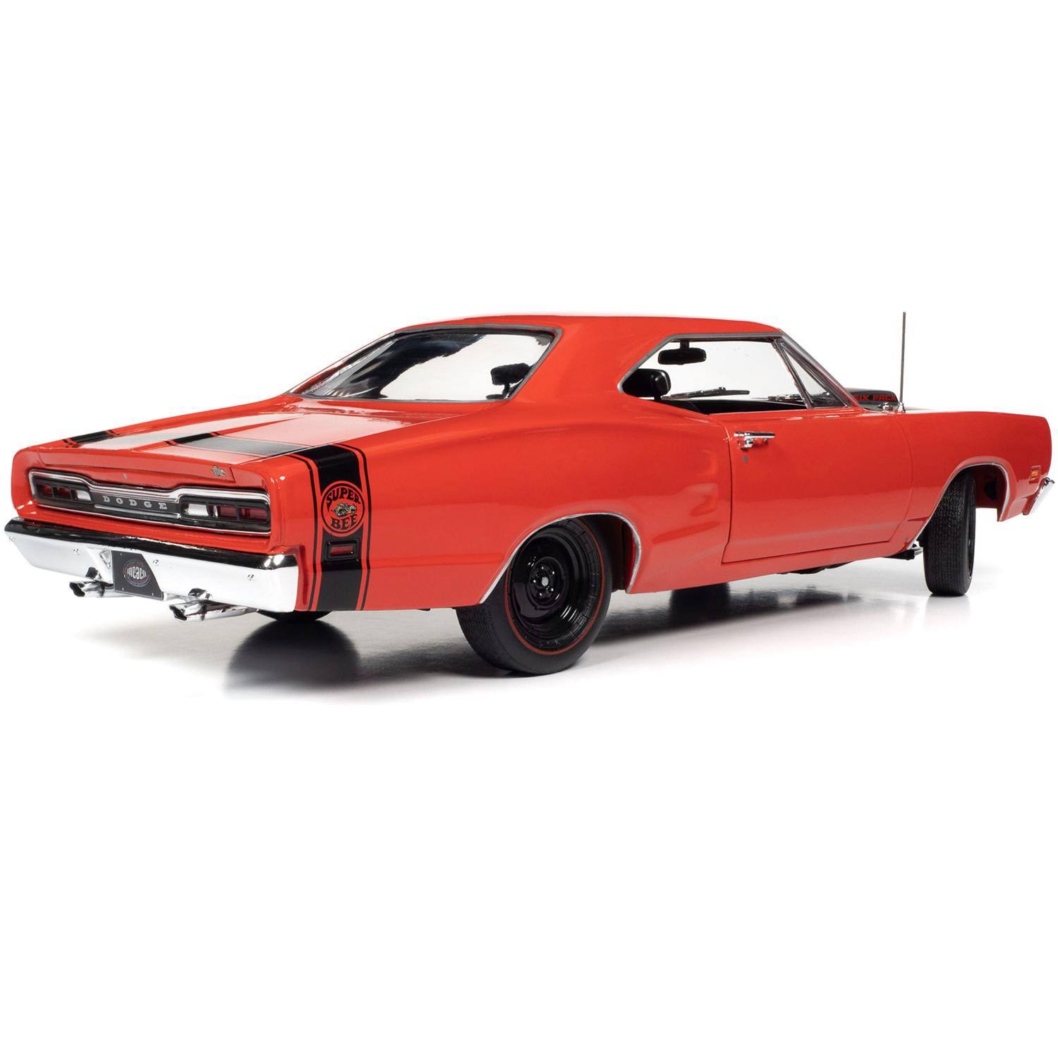 1969/5 Dodge Coronet Super Bee Hardtop R4 Red Muscle Car u0026 Corvette Nationals (MCACN) 1/18 Diecast Model Car by Autoworld