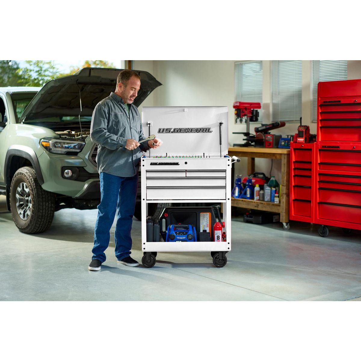 U.S. GENERAL 30 in., 4-Drawer Tech Cart, Red