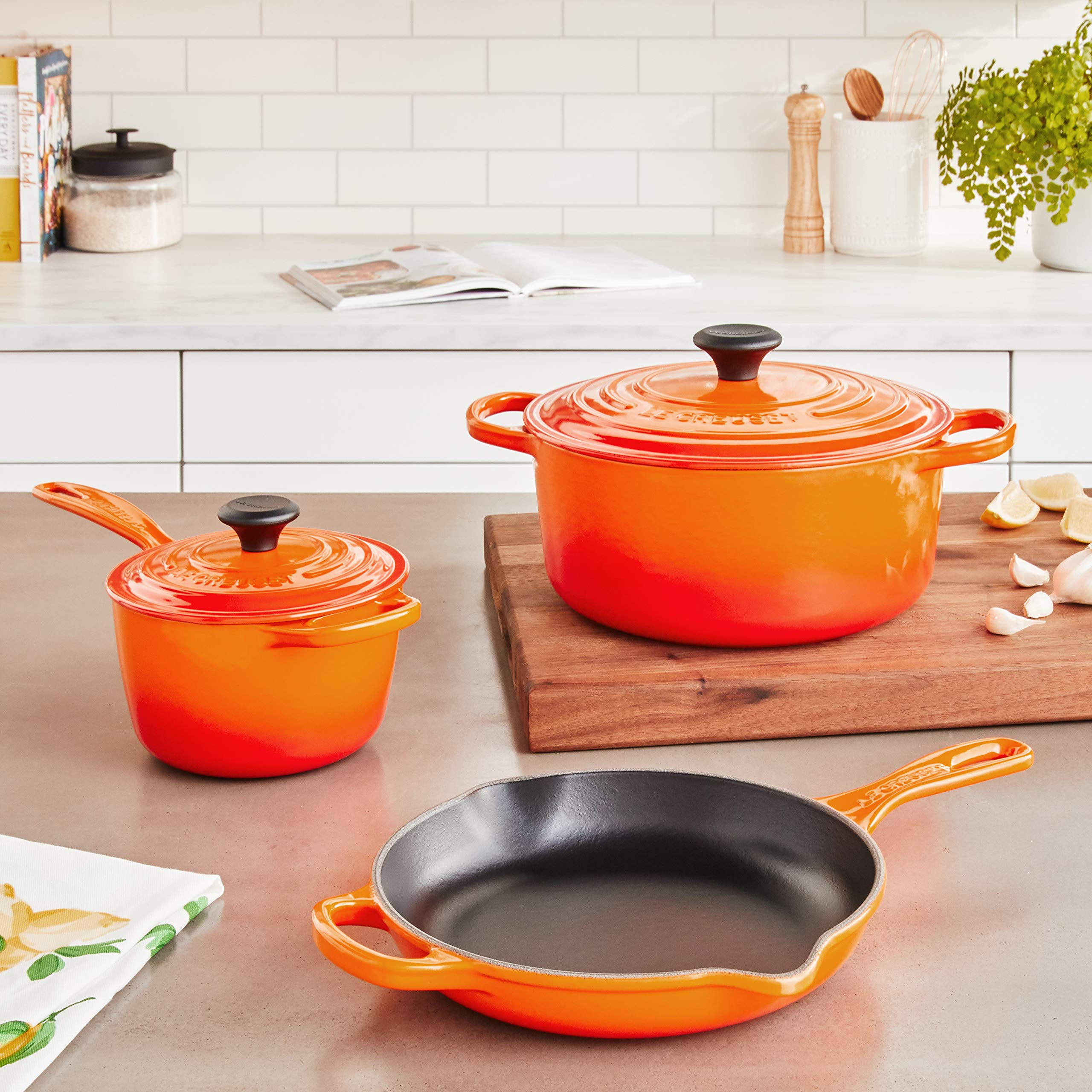 Le Creuset 5-Piece Signature Enameled Cast Iron Set (Flame)