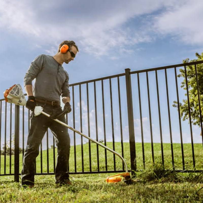 Stihl FS 50 C-E 16.5 in. GAS String Trimmer