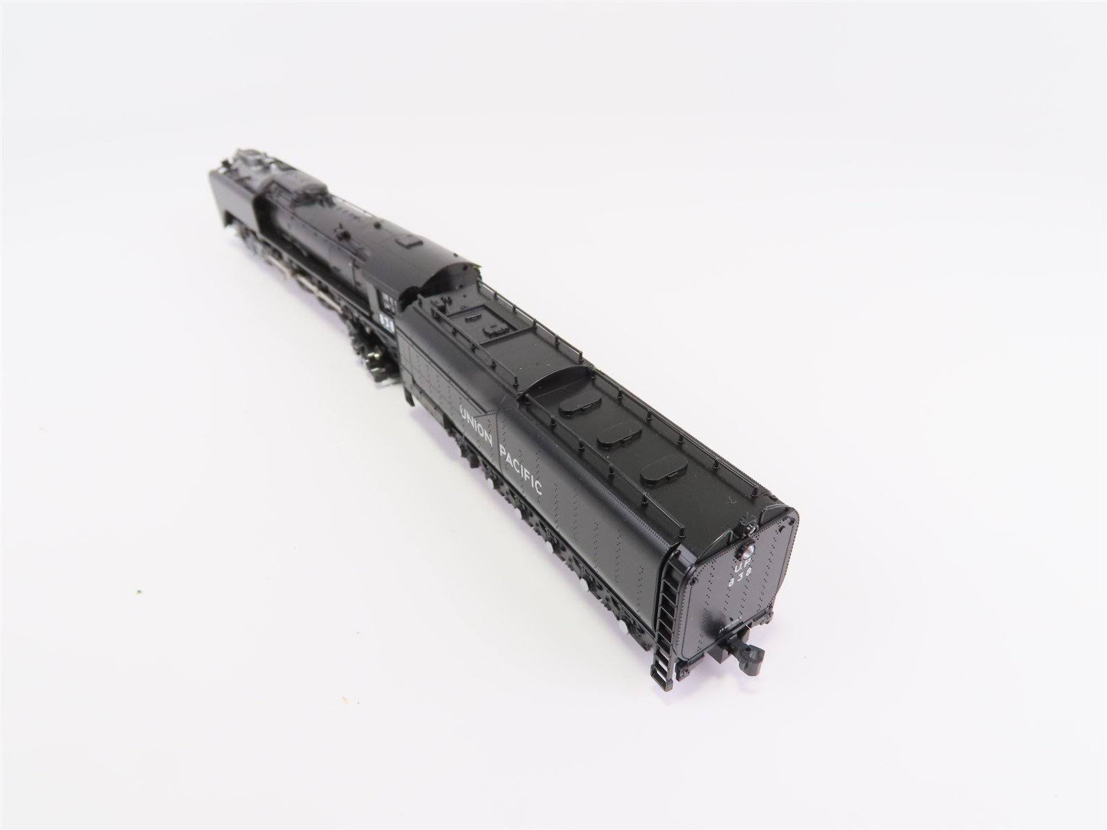 Kato N-Scale 4-8-4 FEF-3 Union Pacific Freight #838