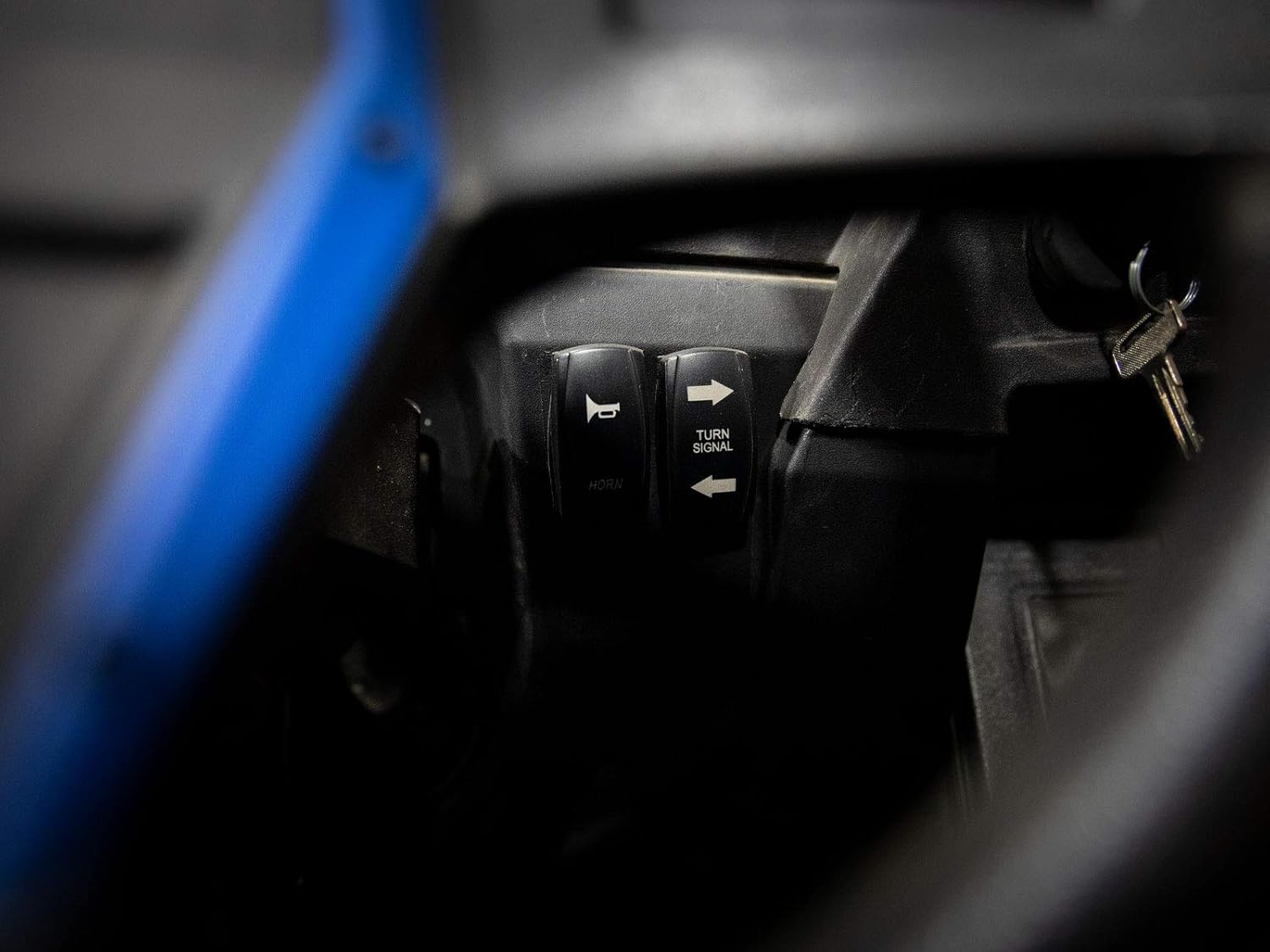 SuperATV Deluxe Turn Signal Kit for Polaris RZR XP 1000 (2015-2018) with Dash-Mounted Turn Signal Rocker Switch - Plug and Play for Easy Installation!