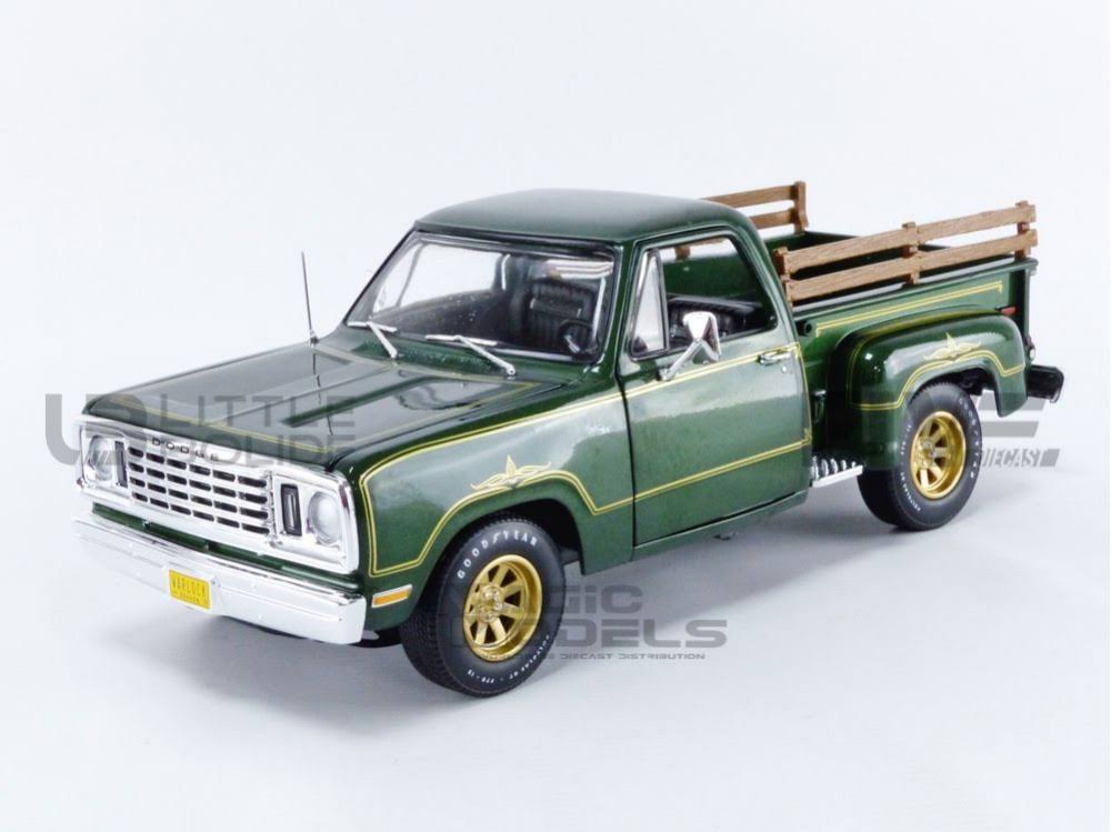 1977 Dodge Warlock 150 Custom Stepside Pickup Truck Medium Green Sunfire