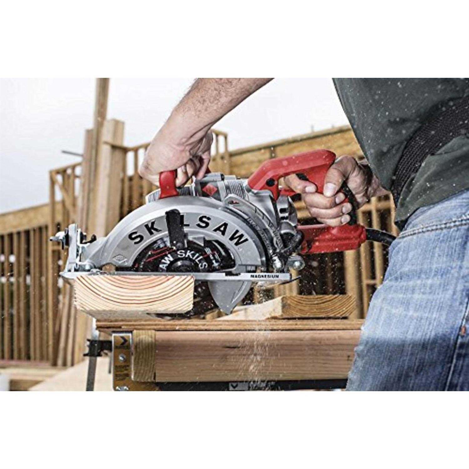 Skilsaw 15-Amp Worm Drive Circular Saw SPT77WML-01 - Shop Hardware Tools Online Store