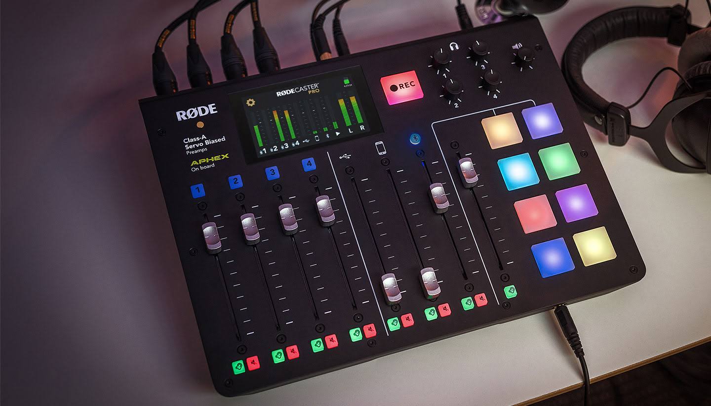 Rode RODECaster Pro Integrated Podcast Production Studio